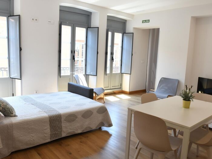 Housingleon - Apartamentos Fauno