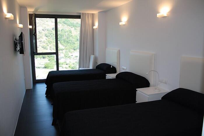 Hostal Tres Campanas